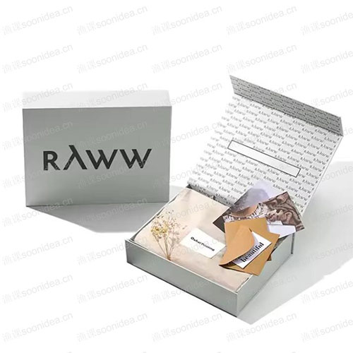 Handheld gift packaging