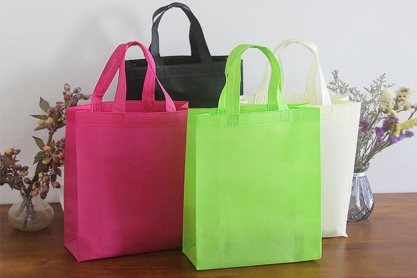 Handbag Industry News