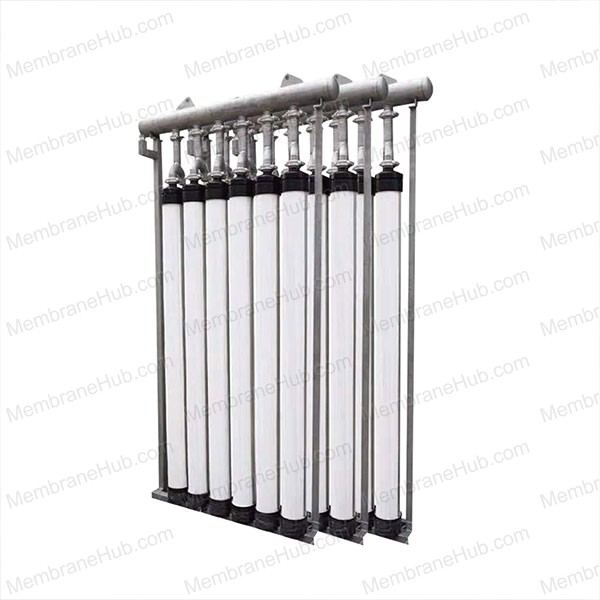 Anti-fouling submerged ultrafi