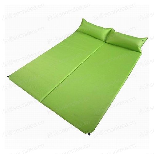 Outdoor lounge chairs
