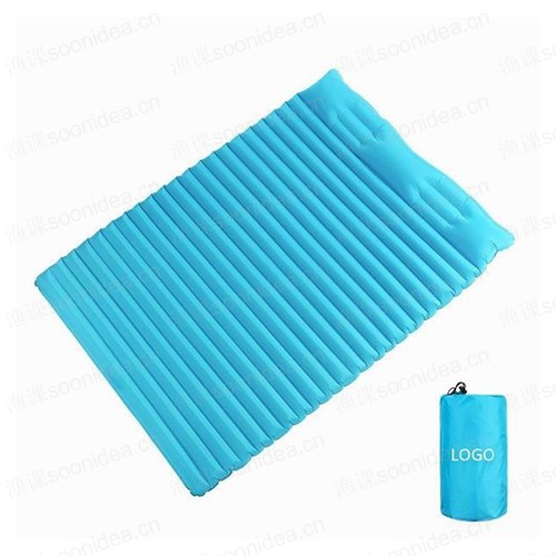 Outdoor lounge chairs