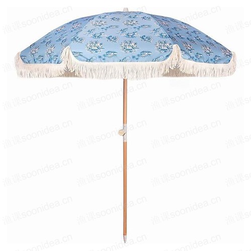 Outdoor lounge chairs